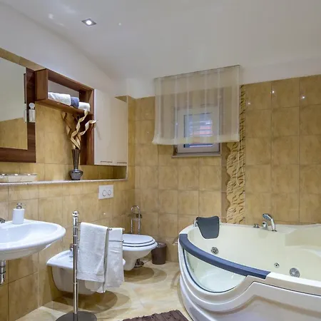 Luma Villa